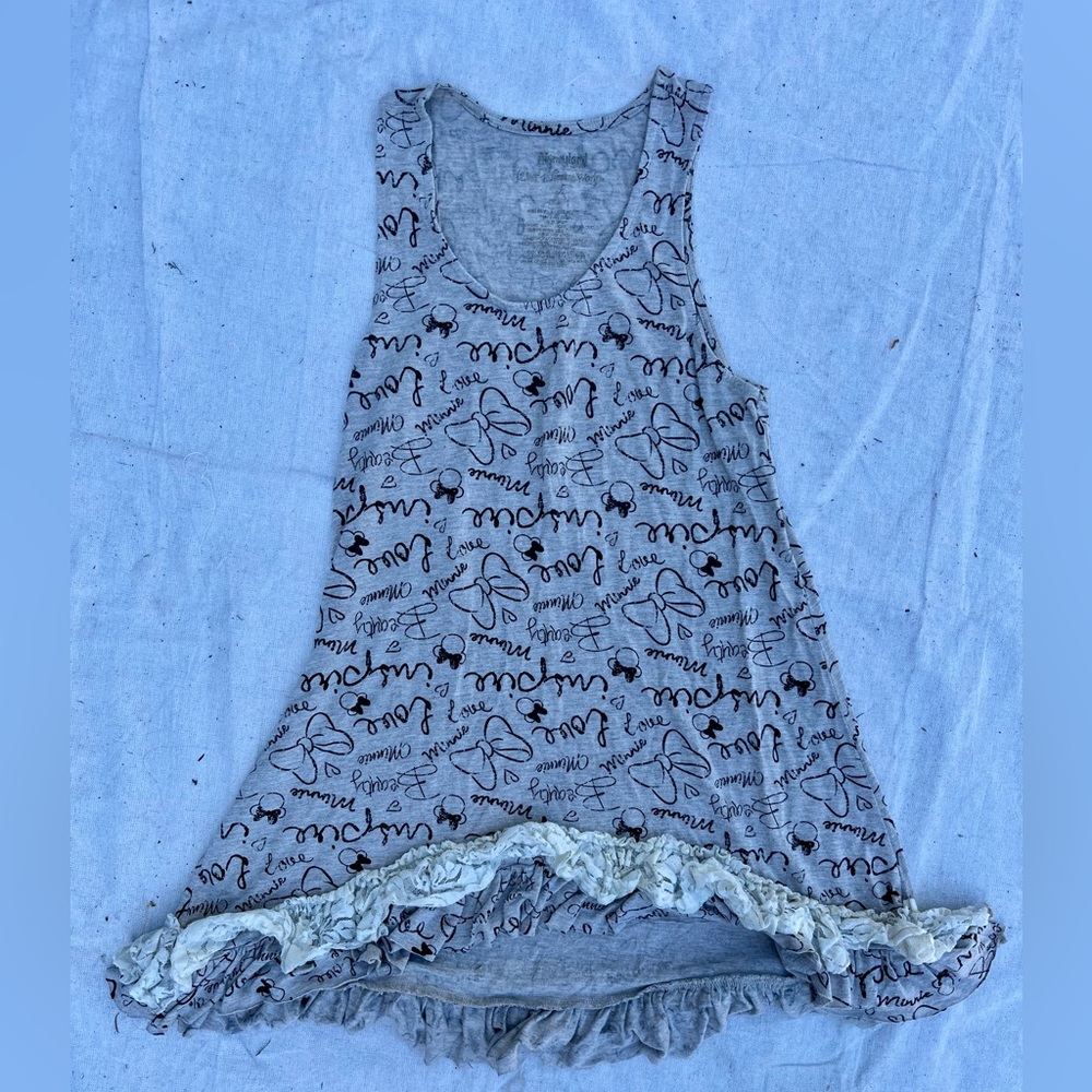 Mini Mouse night gown